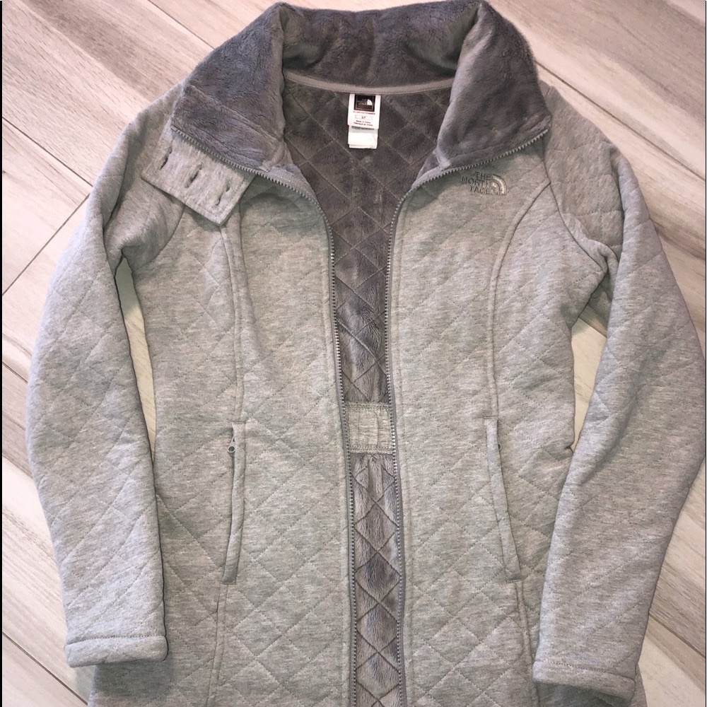 NORTH FACE RARE LONG GREY QUILTED  PLUSH  SWEATSHIRT JACKET SMALL